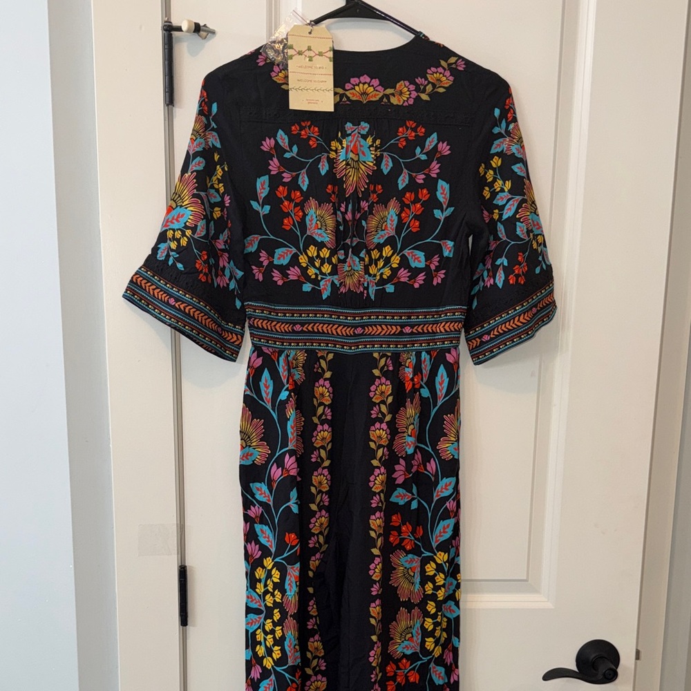 FARM Rio Printed V Neck Jumpsuit in Bloom Sz XS NWT - Picture 12 of 13